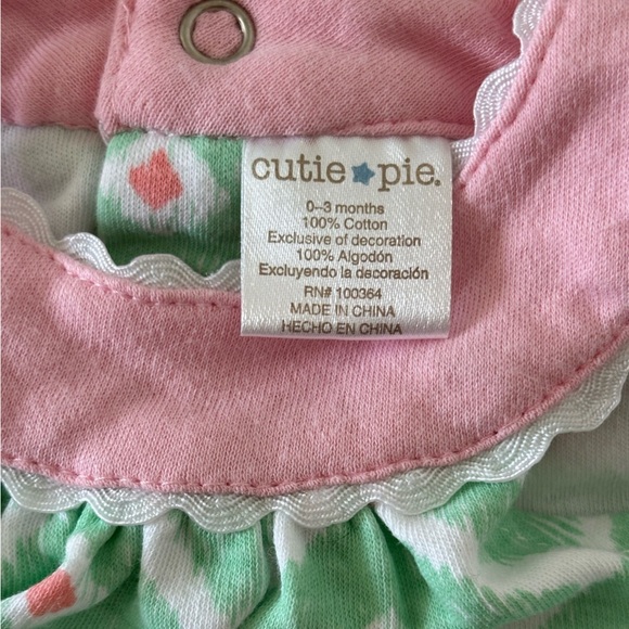 LOT 0-3 Mos. Baby Girl Dresses with bottoms - Picture 8 of 9